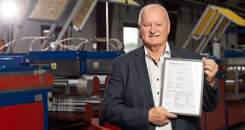 Palle Kuntz with creep test certificate